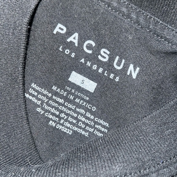 Outgrown! - Picture 2 of 2